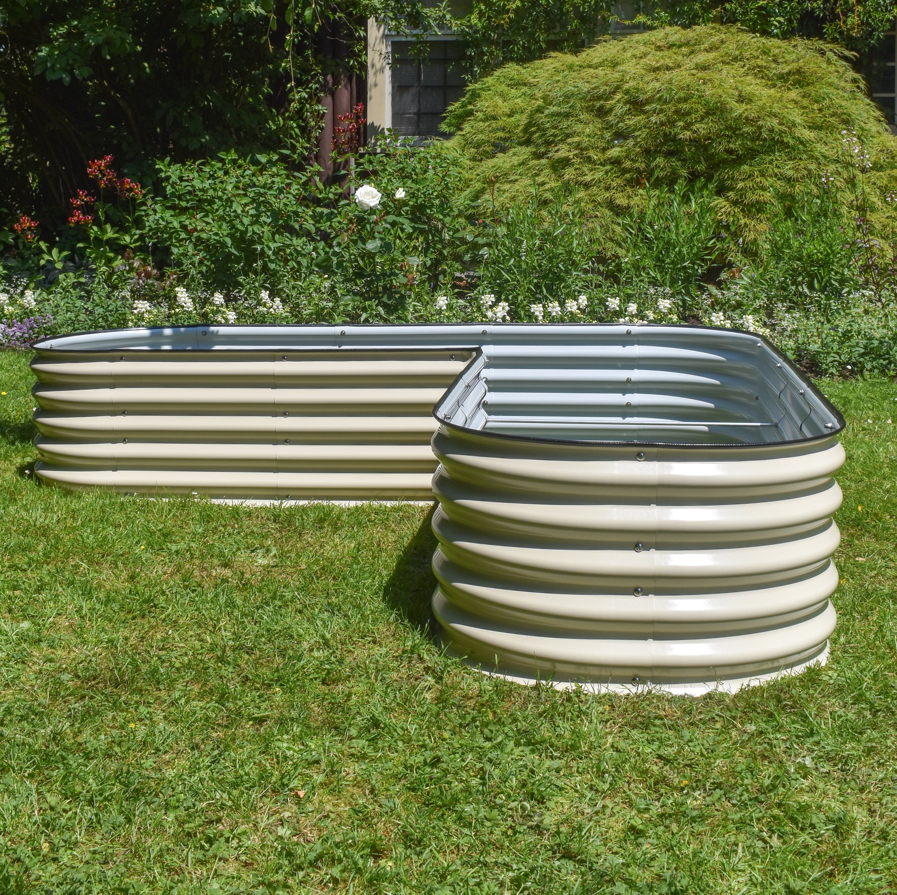 17" Tall L-Shape Garden Bed Kit