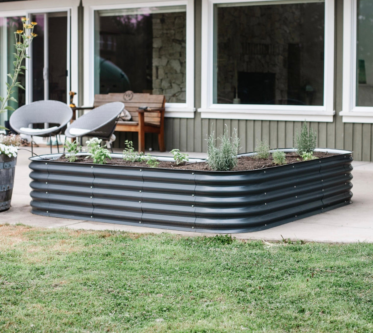 17" Tall L-Shape Garden Bed Kit