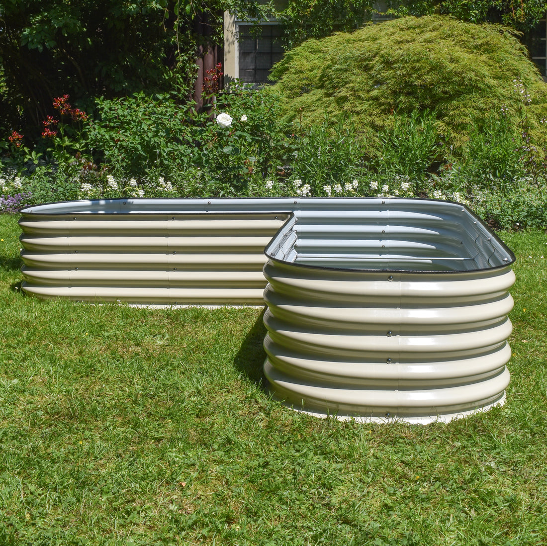 17" Tall L-Shape Garden Bed Kit