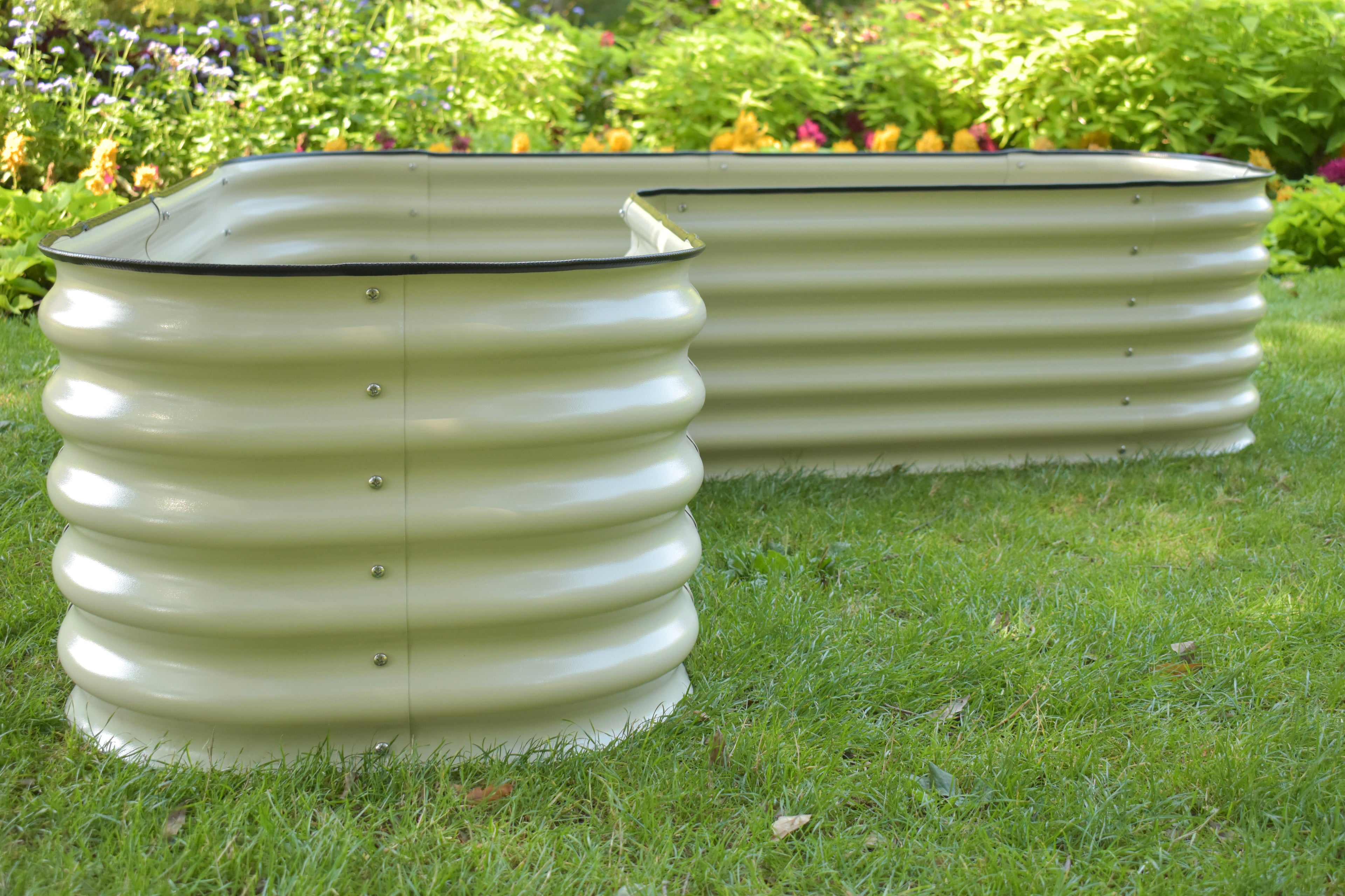 17" Tall L-Shape Garden Bed Kit